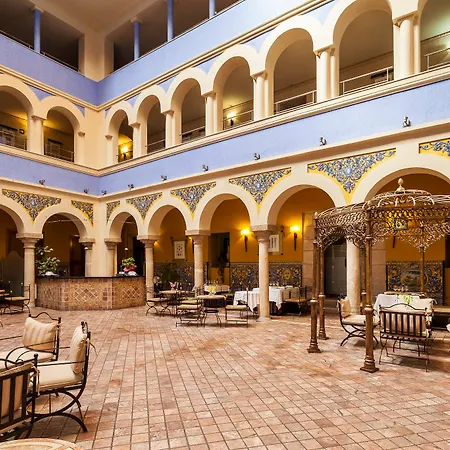 فندق Ilunion Palace