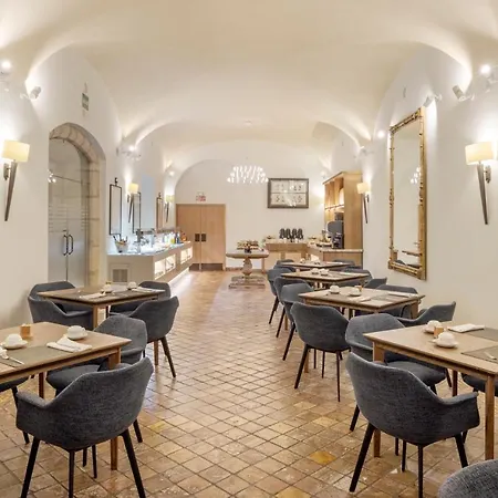 Hotell Ilunion Palace Mérida