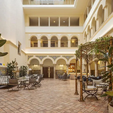 Ilunion Palace Hotel Mérida