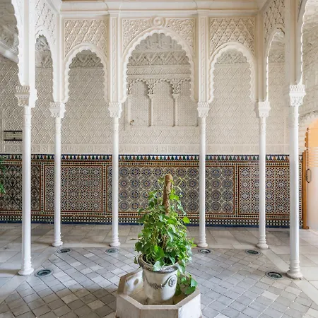 Ilunion Palace 5*