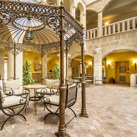 Szálloda Ilunion Palace 5*