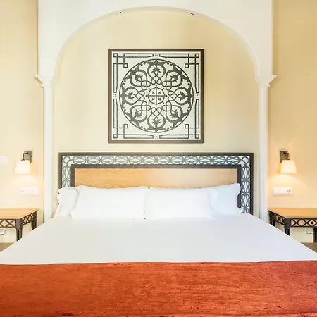 Ilunion Palace 호텔 5*