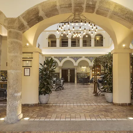 فندق Ilunion Palace ميريذا