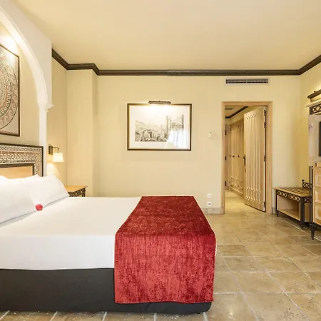 Ilunion Palace Hotel