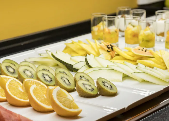 Ilunion Palace Hotel 5*